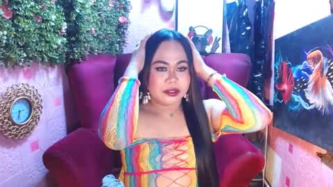 LEAH online show from February 2025 12:20:01 PM