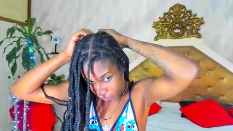 Nathaly online show from January 2025 01:22:02 PM