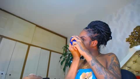 Nathaly online show from January 2025 04:59:02 PM