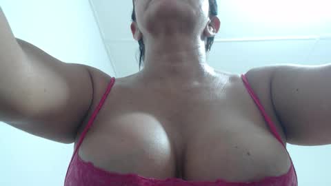 mariska_69 online show from December 2025 02:57:02 PM