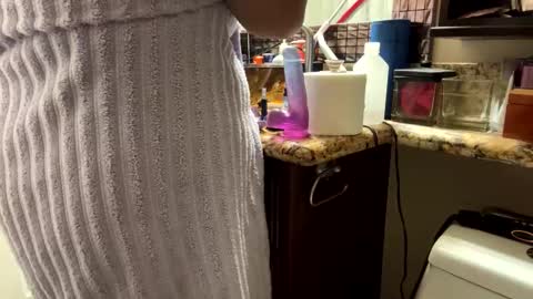 Marissa online show from December 2024 06:44:01 AM