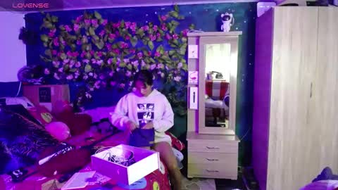 Maritza Ferrer -Samara Beltran online show from February 2025 11:05:01 PM