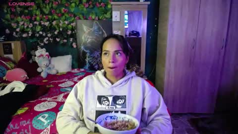 Maritza Ferrer -Samara Beltran online show from February 2025 02:09:02 AM