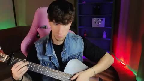 mark_caron online show from October 2025 08:29:02 PM