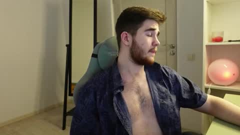 MARK MAXIM online show from October 2025 02:07:02 PM