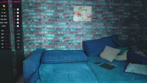 Mark online show from January 2025 12:05:02 AM