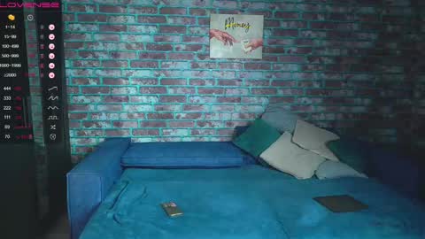 Mark online show from March 2025 02:17:02 AM