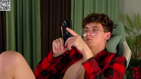 Mark online show from October 2025 07:33:02 PM