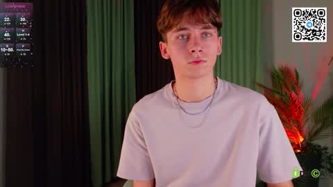 Snapshot of mark_safr chatting on February 2026 05:20:02 PM Mark online show from February 2026 05:20:02 PM