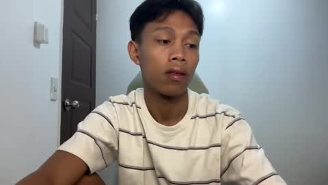 markanthony54 online show from April 2026 02:11:02 PM