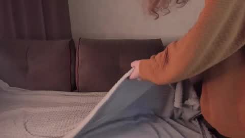 Mark online show from October 2025 10:14:01 AM