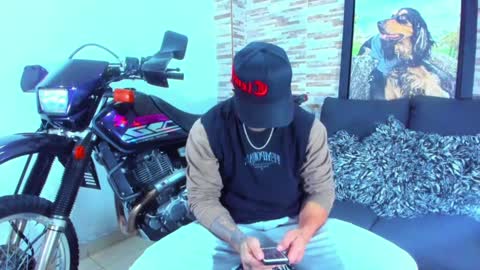 Snapshot of marko_toro__ chatting on December 2024 11:06:02 AM Sebastian online show from December 2024 11:06:02 AM