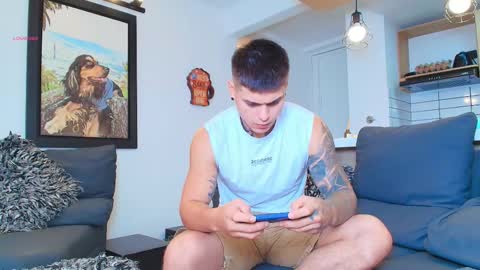 Sebastian online show from October 2025 04:07:02 PM