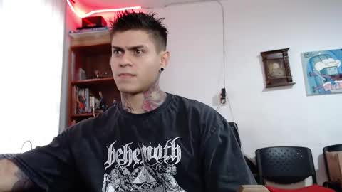 Sebastian online show from November 2025 07:35:01 PM