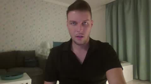 Snapshot of markster9696 chatting on October 2025 08:22:01 PM markster9696 online show from October 2025 08:22:01 PM