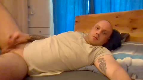 markus_7 online show from June 2026 02:33:01 PM