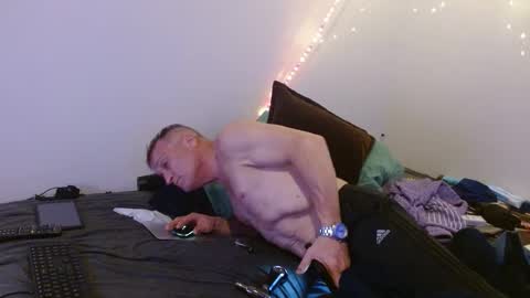 markymark101825061 online show from February 2025 09:11:02 PM