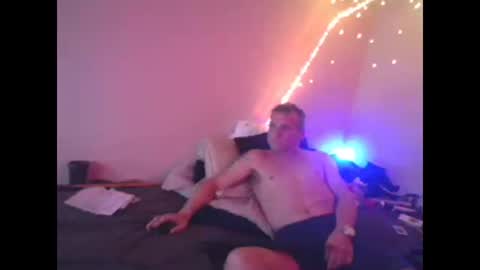 Snapshot of markymark515 chatting on March 2025 08:05:02 PM MarkyMark7169 online show from March 2025 08:05:02 PM