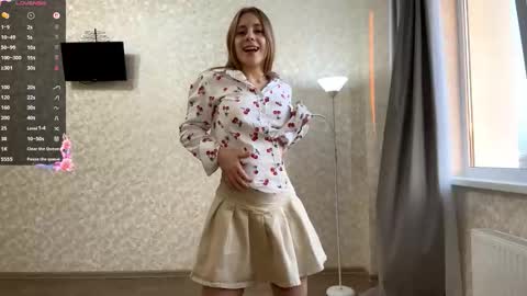 Olivia online show from November 2025 01:22:01 PM