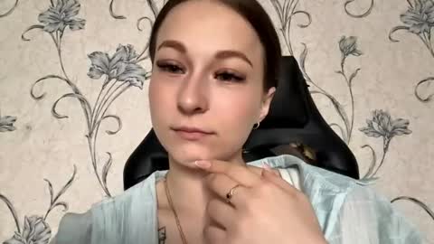 Snapshot of marlenahuit chatting on May 2026 05:49:01 AM Lena online show from May 2026 05:49:01 AM