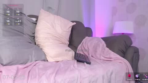 Snapshot of marniemercury322 chatting on February 2025 03:19:01 PM ANGIE online show from February 2025 03:19:01 PM