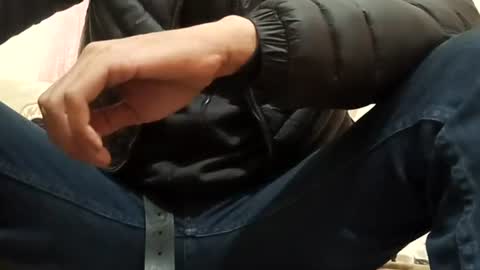 Snapshot of marocreda33 chatting on March 2025 09:04:01 PM marocreda33 online show from March 2025 09:04:01 PM