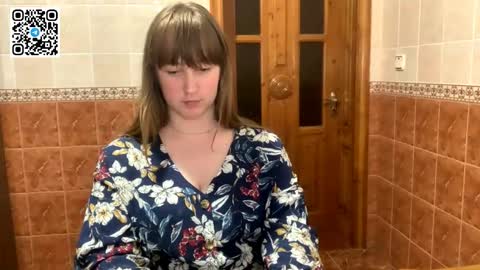 Miriam online show from September 2025 07:36:01 PM