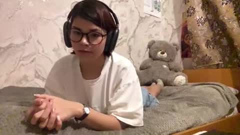 Snapshot of marquitagittere chatting on November 2025 01:02:02 PM Aeri online show from November 2025 01:02:02 PM