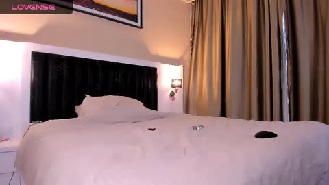 Snapshot of marrena_a chatting on February 2026 09:14:02 AM -- Mari -- online show from February 2026 09:14:02 AM