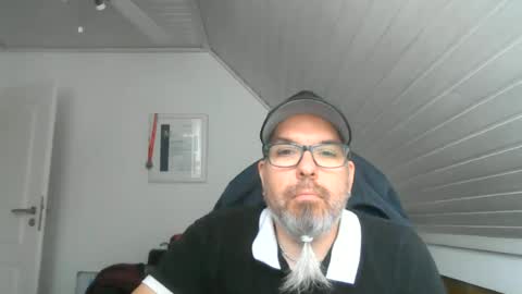 marriedcock1980 online show from June 2026 09:11:02 AM