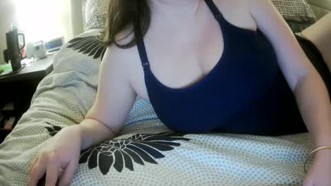 Jess and Nick online show from February 2025 03:56:01 AM