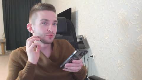 Snapshot of marselle_looker chatting on January 2025 04:56:01 AM Marselle online show from January 2025 04:56:01 AM