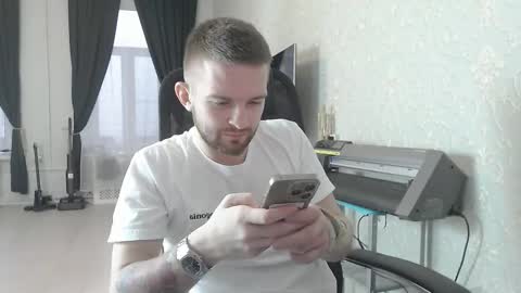 Snapshot of marselle_looker chatting on November 2025 11:35:01 AM Marselle online show from November 2025 11:35:01 AM