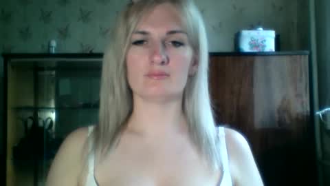 Snapshot of marta_haze chatting on May 2026 09:16:02 AM marta_haze online show from May 2026 09:16:02 AM