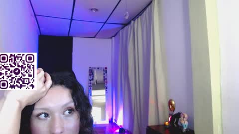 Snapshot of martina_adams chatting on January 2025 02:47:02 AM mari online show from January 2025 02:47:02 AM