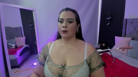   MARTINA   online show from November 2025 12:15:02 PM