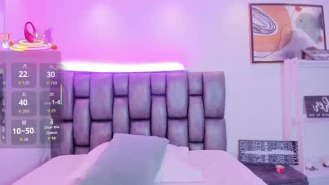 Martina online show from October 2025 12:24:02 PM