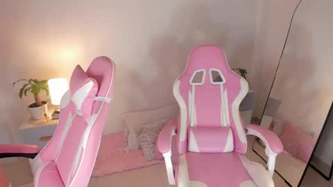 martina Monst online show from September 2025 02:37:01 AM
