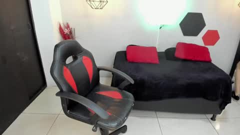 Martina online show from March 2025 04:13:01 AM