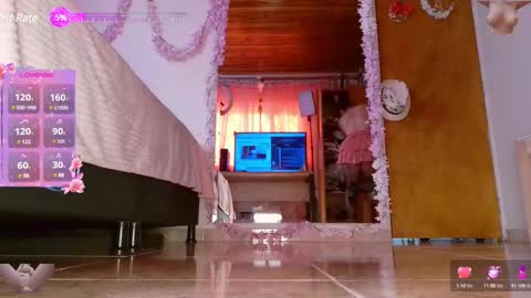 Snapshot of martiniella chatting on January 2025 07:23:01 PM Antonella Martini online show from January 2025 07:23:01 PM
