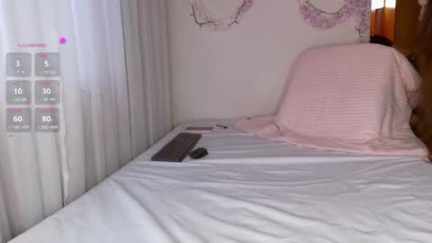 Snapshot of martiniella chatting on February 2025 07:31:02 PM Antonella Martini online show from February 2025 07:31:02 PM