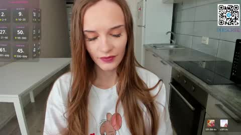 Snapshot of mary_meys chatting on May 2026 11:37:01 AM Mary Mey online show from May 2026 11:37:01 AM