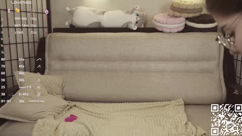 Snapshot of mary_shake chatting on January 2025 11:45:02 PM Mary online show from January 2025 11:45:02 PM