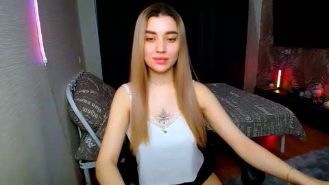 Snapshot of maryam_xs chatting on March 2026 01:12:01 AM maryam online show from March 2026 01:12:01 AM