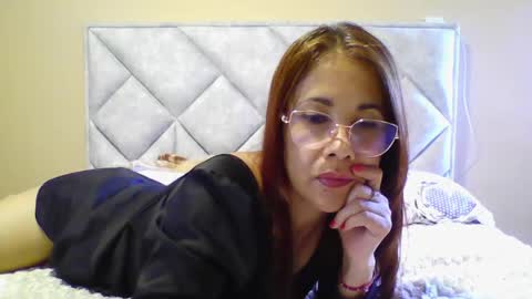 Snapshot of maryamgirl08 chatting on June 2026 10:04:01 PM Engracia online show from June 2026 10:04:01 PM