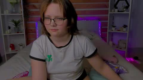 marybryantt online show from February 2026 08:29:02 AM