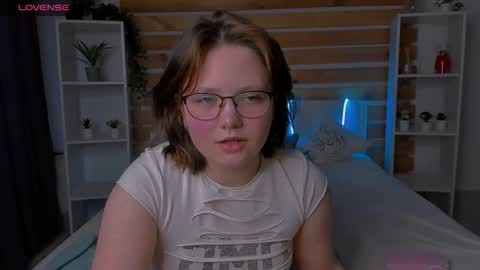 marybryantt online show from February 2026 01:48:01 AM