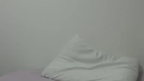 maryem online show from December 2025 01:49:01 PM