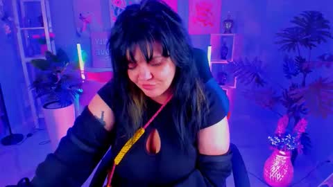 Mary online show from September 2025 08:30:02 PM