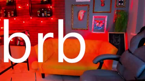 Mary online show from October 2025 11:03:01 PM